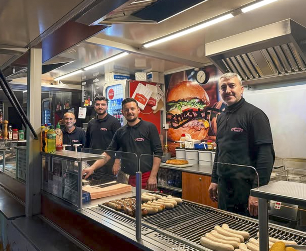 Team von Chez Fritz am Grill